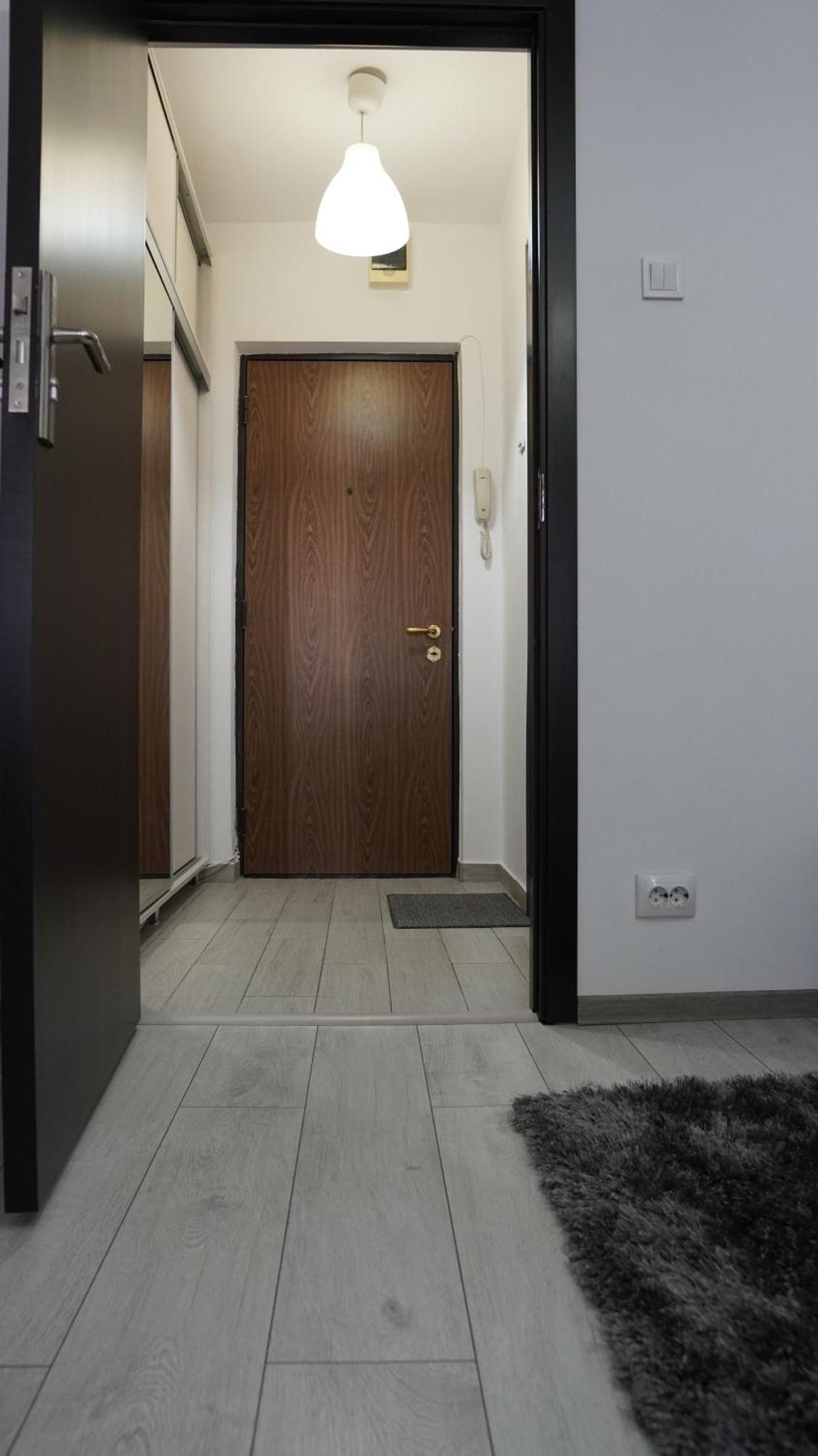 Luxury Plaza M Drumul Taberei Apartament Bucureşti
