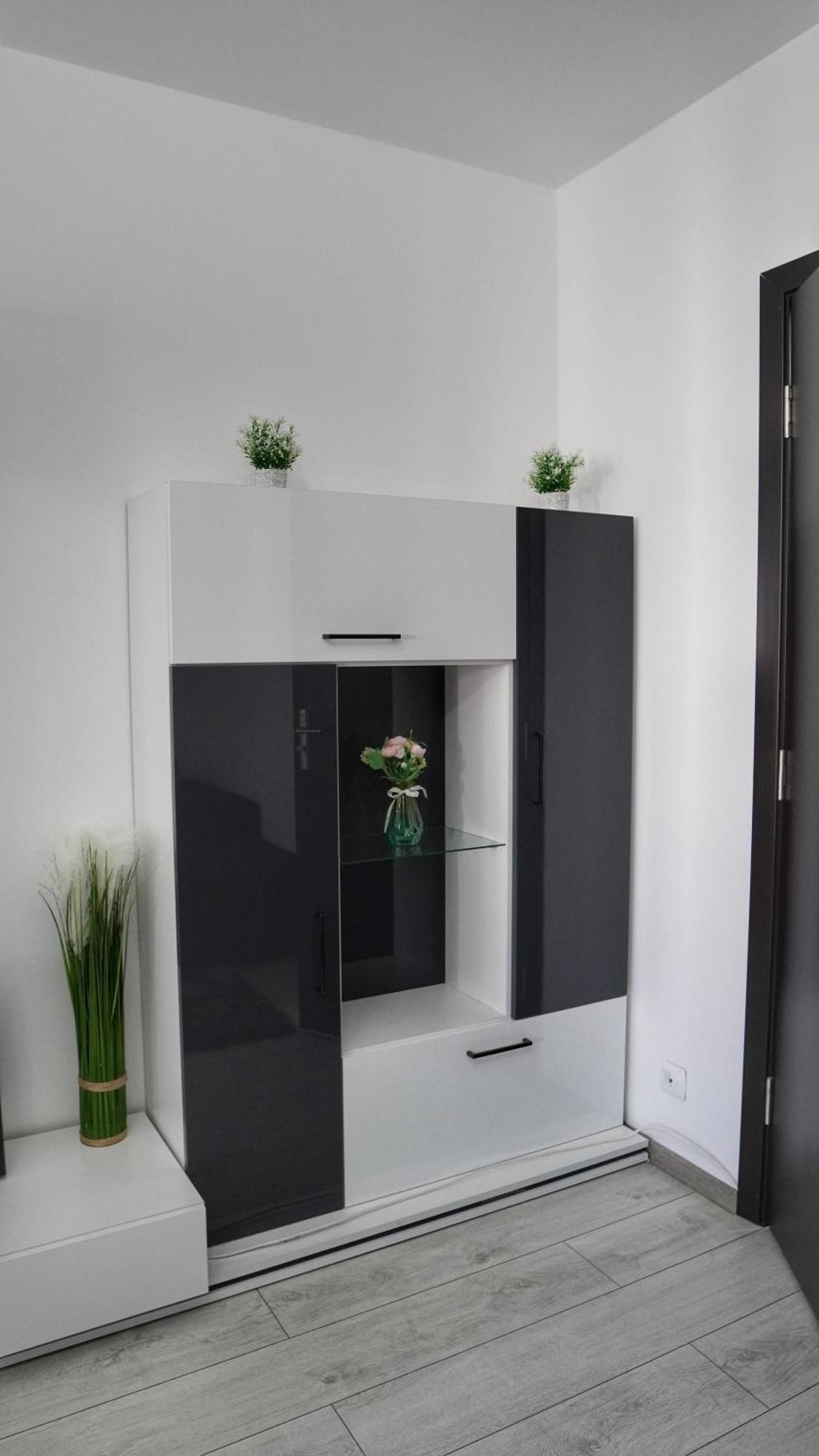 Luxury Plaza M Drumul Taberei Apartament