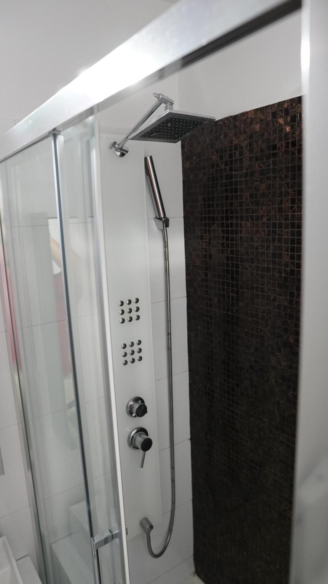 Luxury Plaza M Drumul Taberei Apartament *
